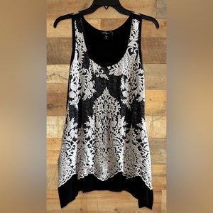 Karen Kane Lacy Floral Sleeveless Blouse | Women's Size XS